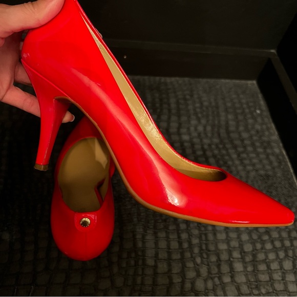 Michael Kors MK-Flex mid pump Coral Reef, trendy color, party, classic shoes - Picture 6 of 7